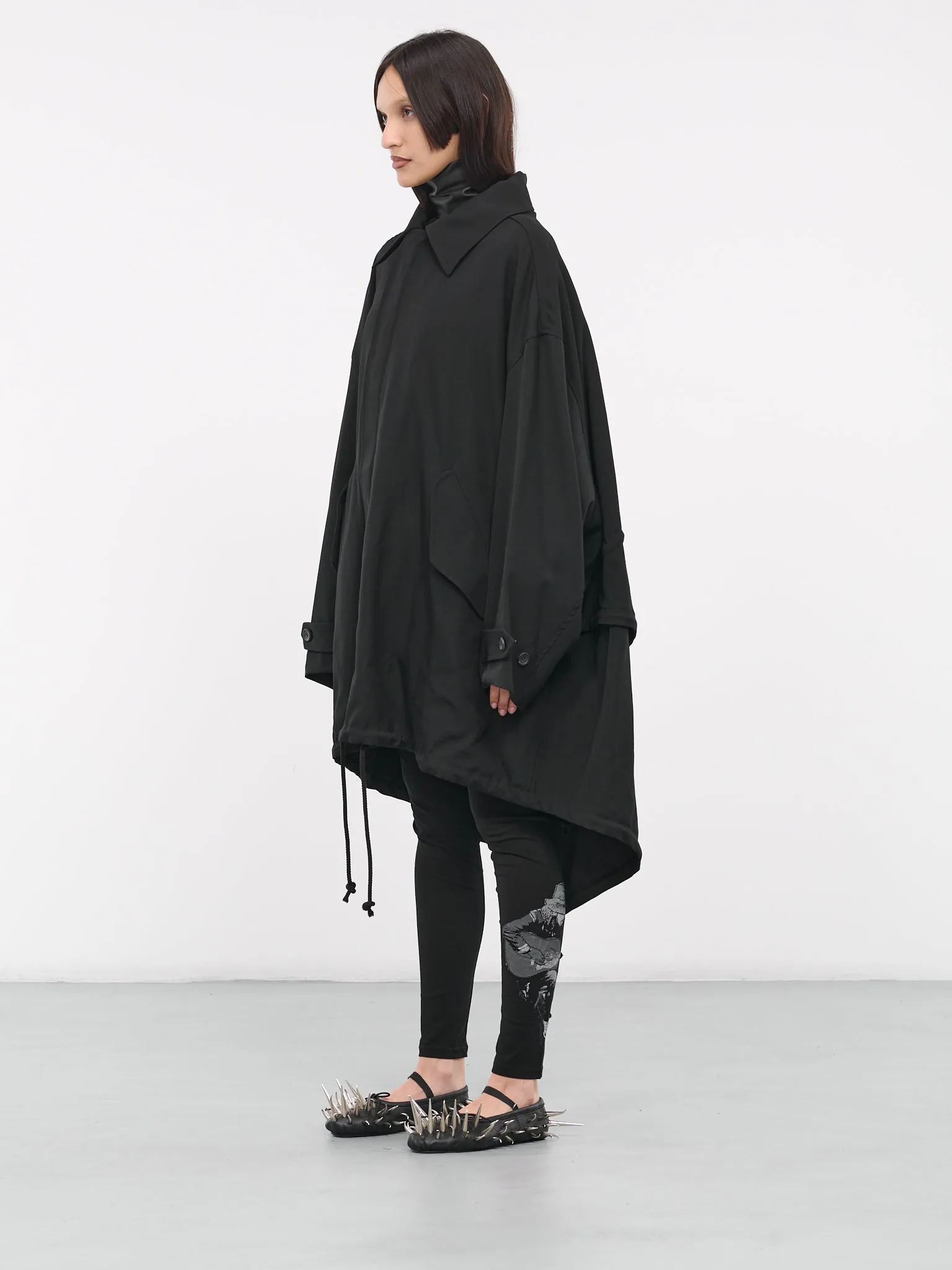 Backside Layered Mods Coat (FJ-C01-103-1-BLACK)