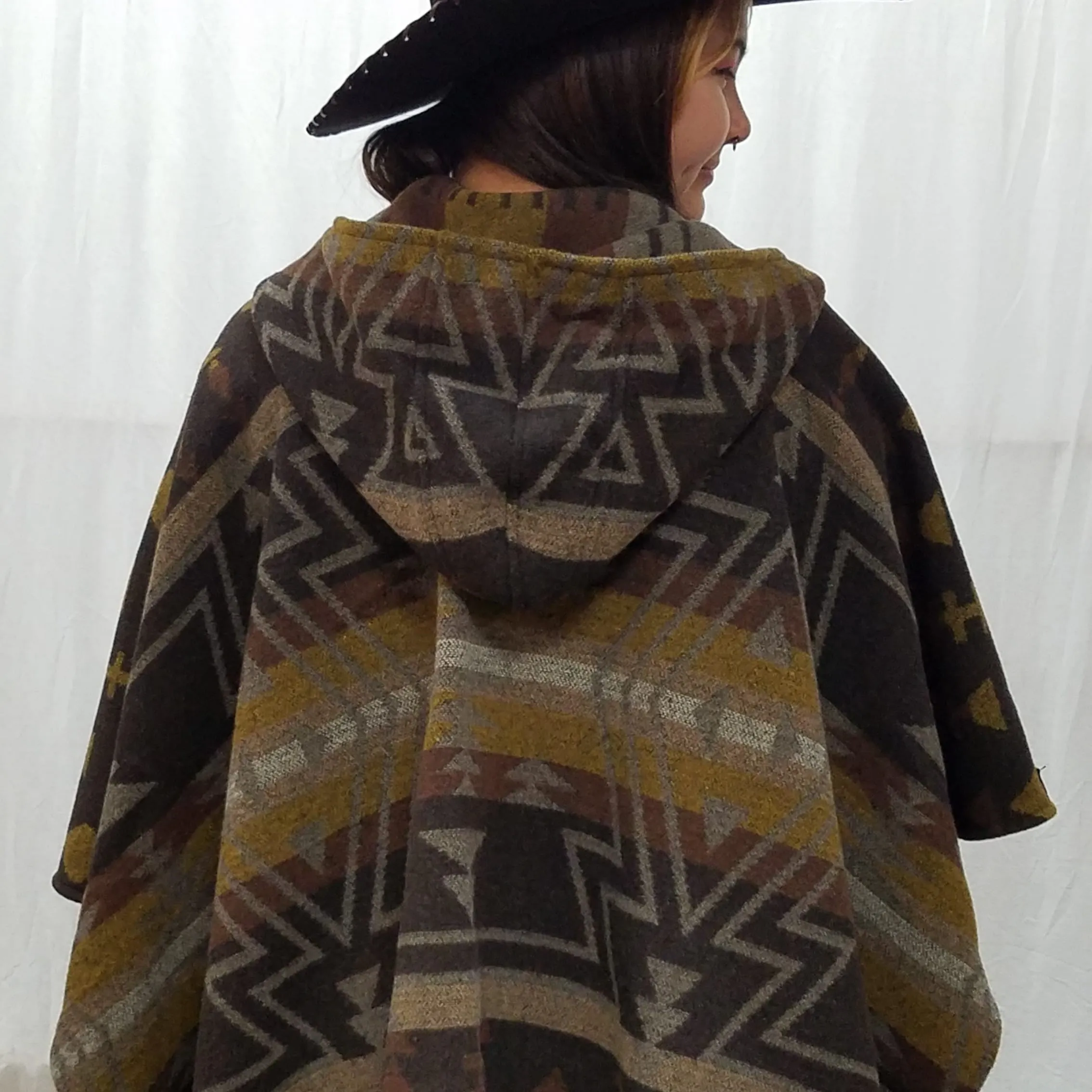 Kraff's Crystal Creek Hooded Poncho TAN