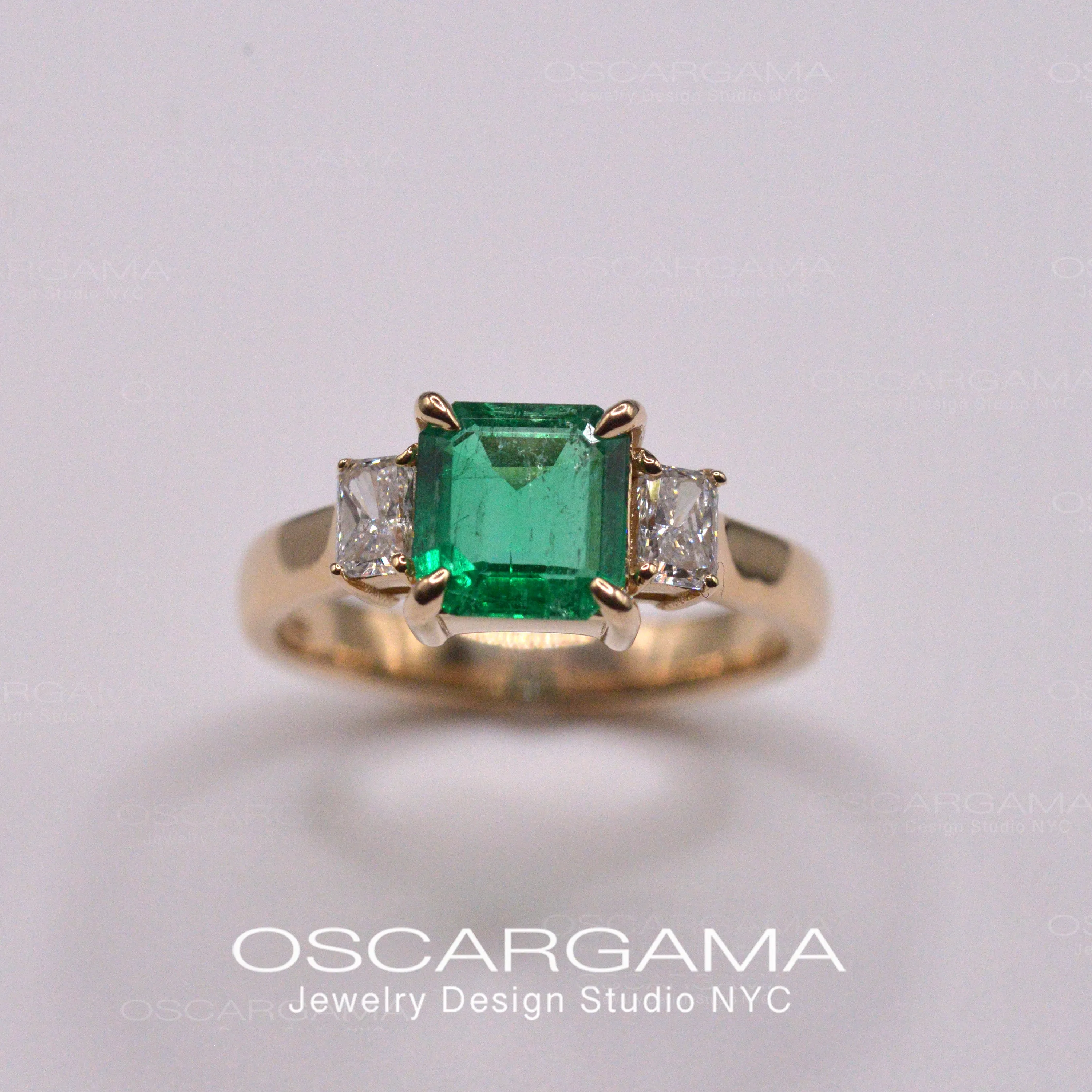 Natural Colombian Emerald 3 stone Engagement Ring IGI certified