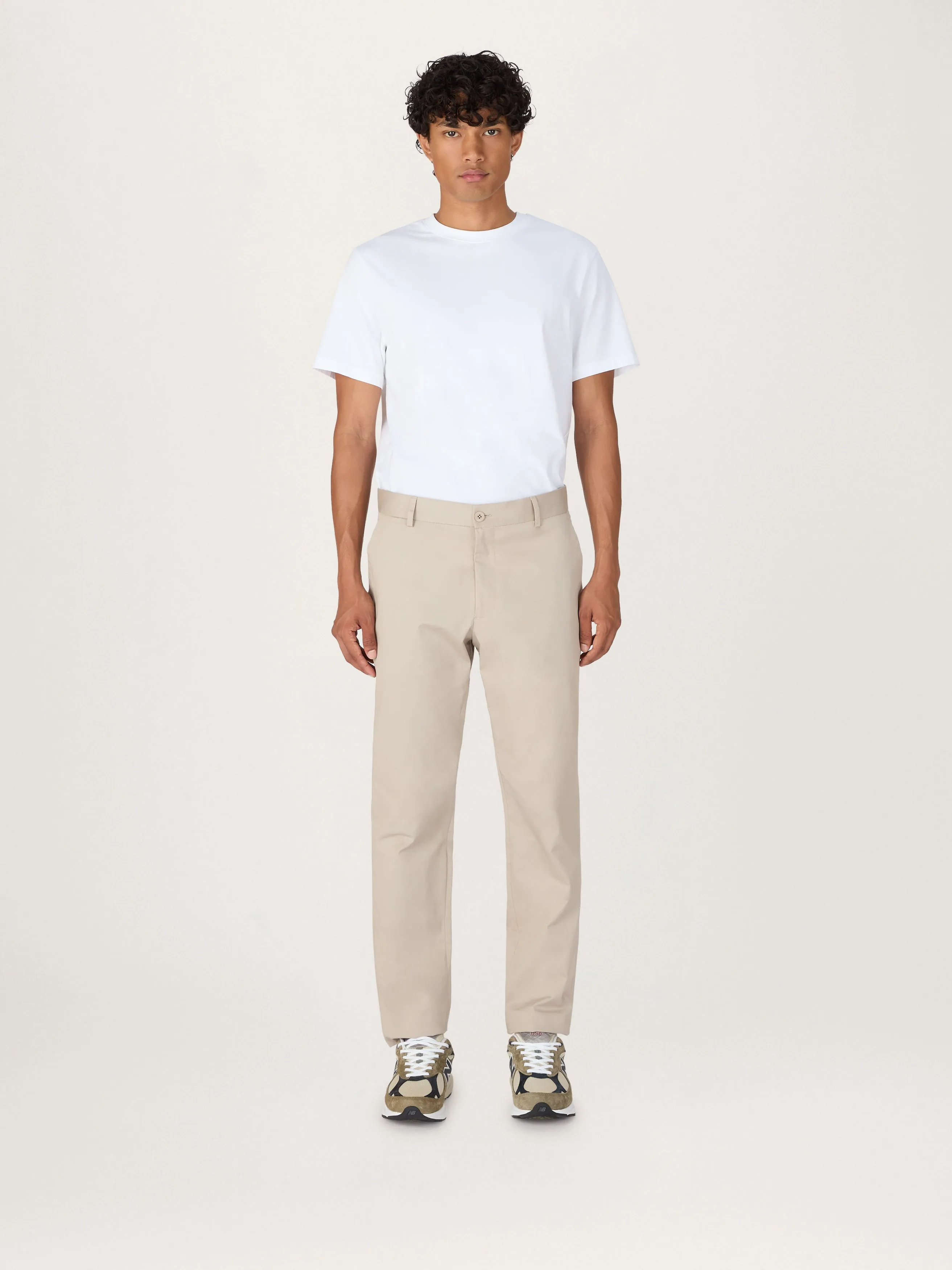 The Essential Chino || Beige | Stretch Cotton